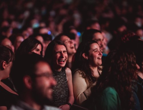 Juan Dávila, Ana Morgade, Galder Varas, Leo Harlem, Sílvia Abril, Henar Álvarez… y muchas más grandes figuras de la comedia se dan cita en el EMHU 2024